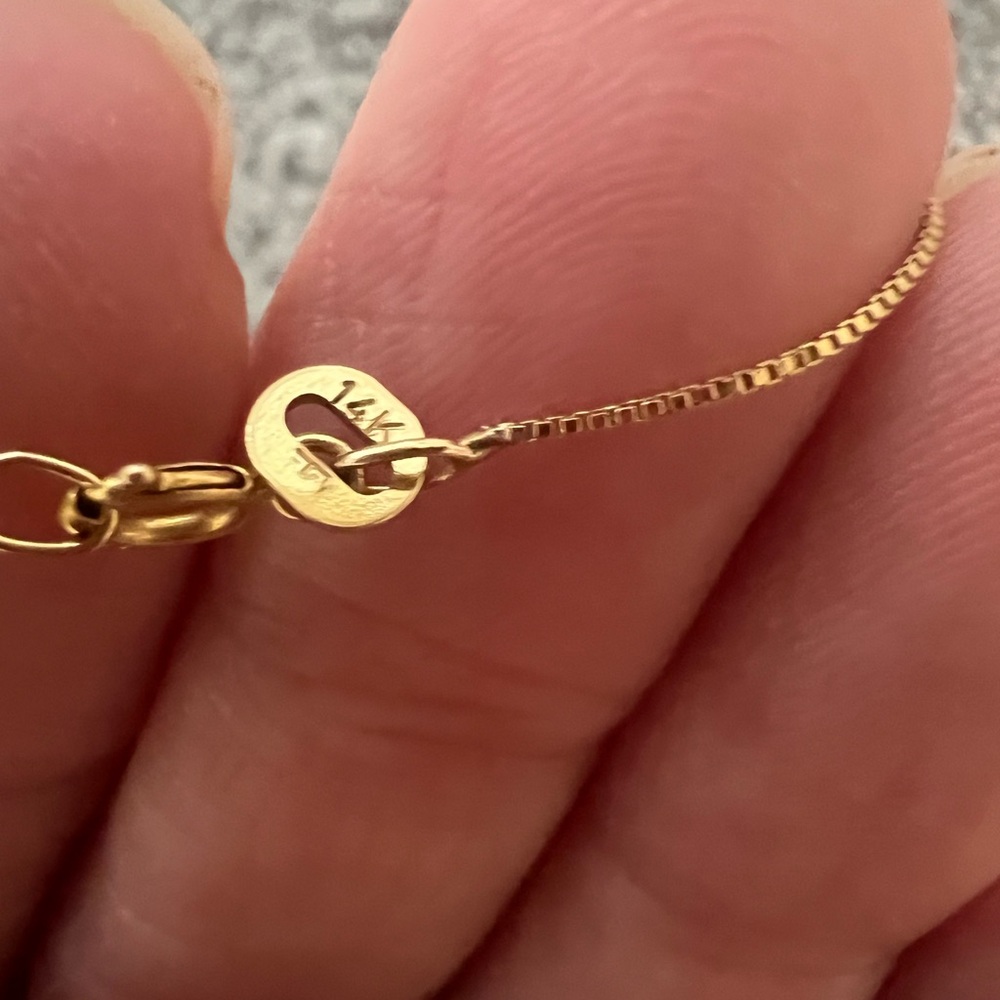 CHANEL Zipper Pull w/14k gold Italy chain - Picture 8 of 9